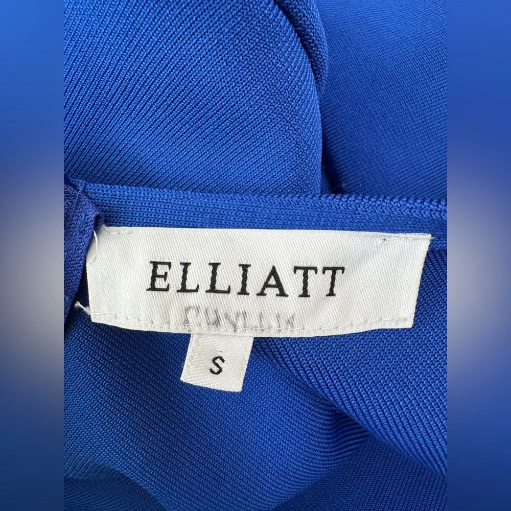 Elliatt Rhiannon Midi One Shoulder Bow Dress in Cobalt Blue size Small $230 - Picture 11 of 13